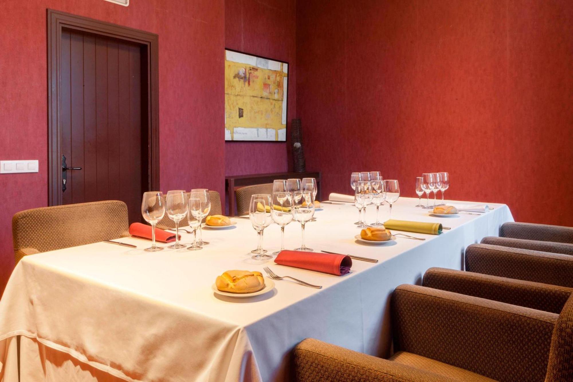 Ac 호텔 팔라시오 데 산타 아나 바야돌리드 외부 사진 Tasting room