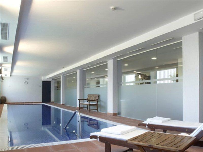 Ac 호텔 팔라시오 데 산타 아나 바야돌리드 외부 사진 The spa at the Hotel